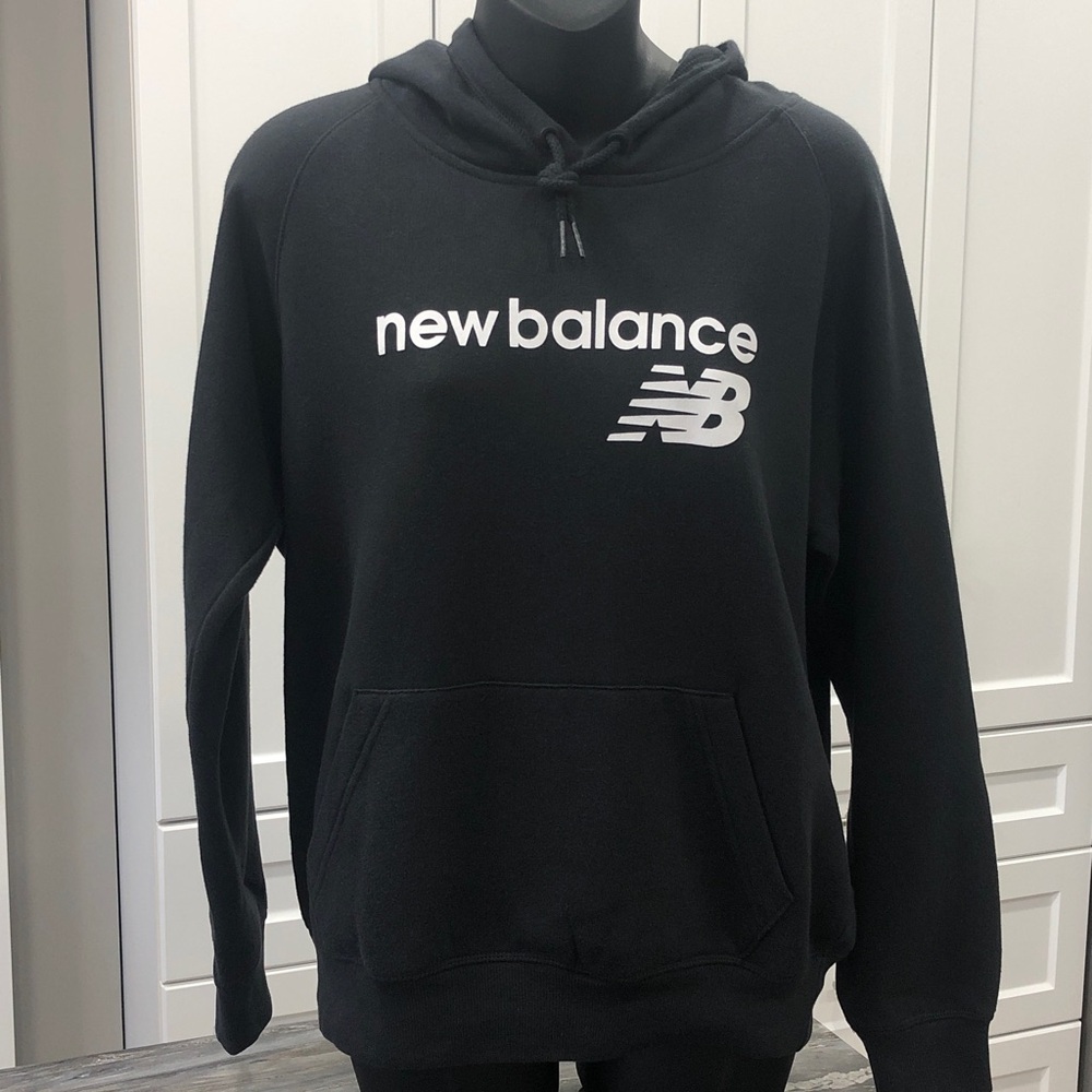 New Balance Sweatshirt Hoodie  – Black – Woman’s Size M